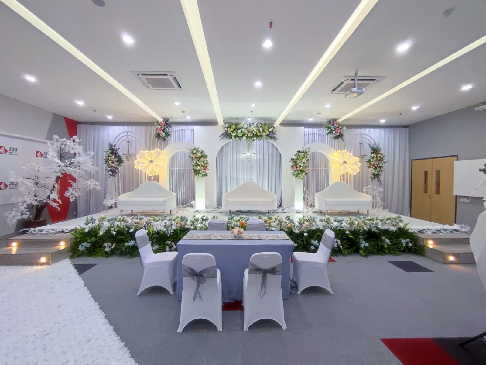 ROOM ONLY WEDDING LECTURE 2023